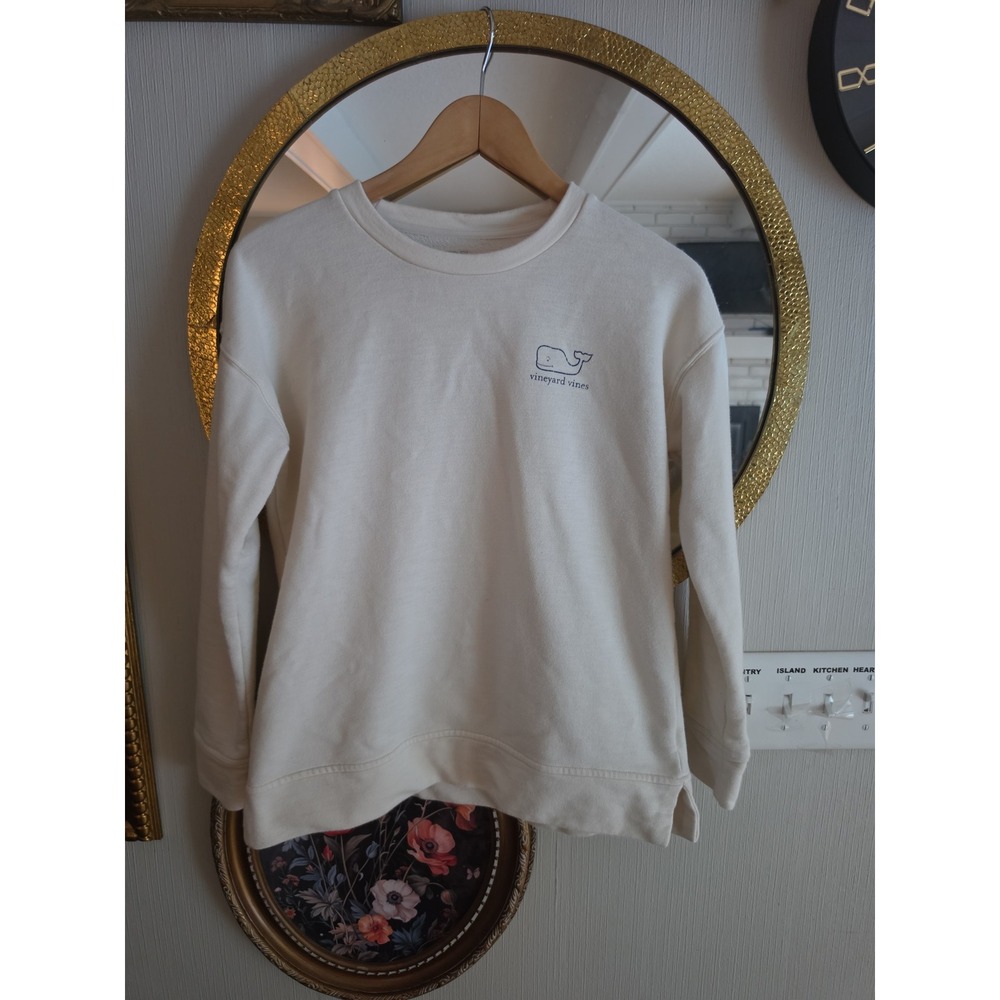 Vineyard Vines womens small cream crewneck